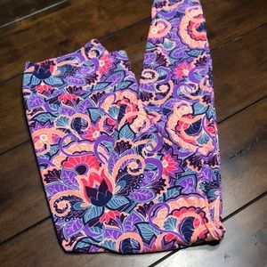 LuLaRoe - Tall & Curvy EUC